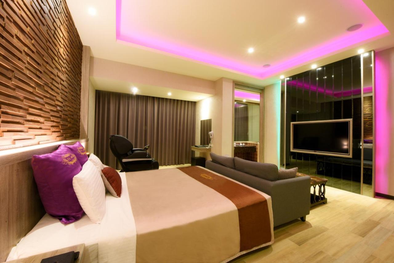 Purple Rainbow Motel Taipei Extérieur photo